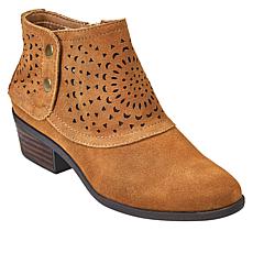 bare traps goldie bootie