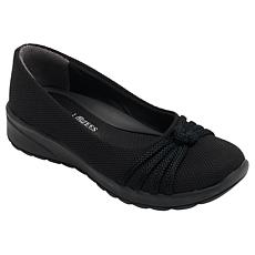 BZees® Gaines Comfort Flat with Air Step™ Technology