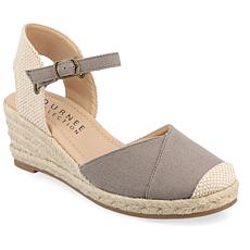Journee Collection Women's Comfort Foam Ashlyn Wedge
