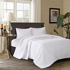 Madison Park Corrine 3-pc Reversible Mini Bedspread Set, White - Queen