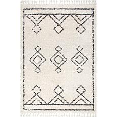 nuLOOM Mackie Moroccan Tasseled Shag 4' x 6' Area Rug 