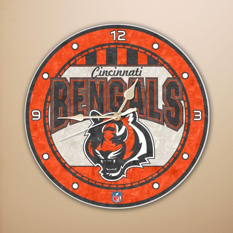 Cincinnati Bengals NFL Art Glass Wall Clock