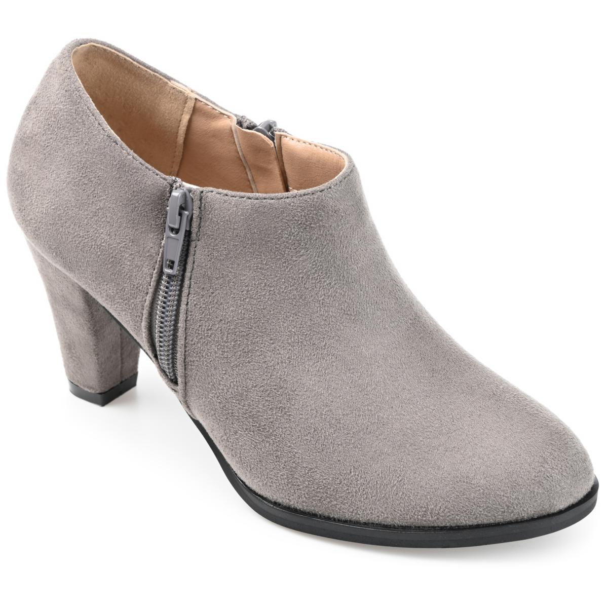 journee collection womens sanzi booties stacked heel