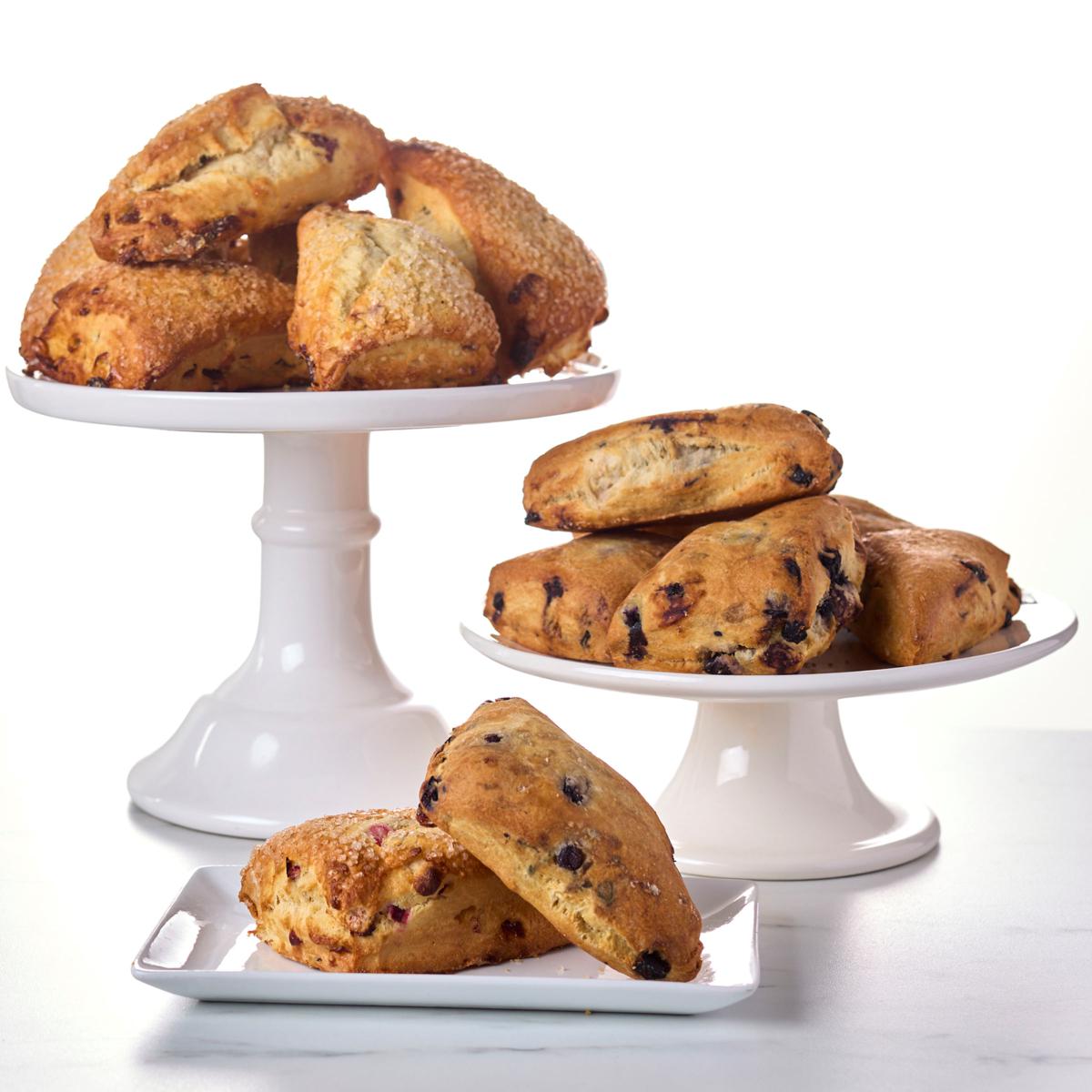 David's Cookies 14piece Baked Cranberry White Chip & Blueberry Scones