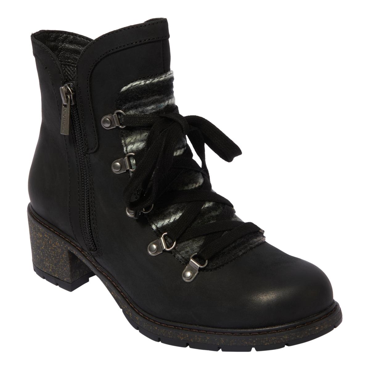 Weatherproof 2024 black boots