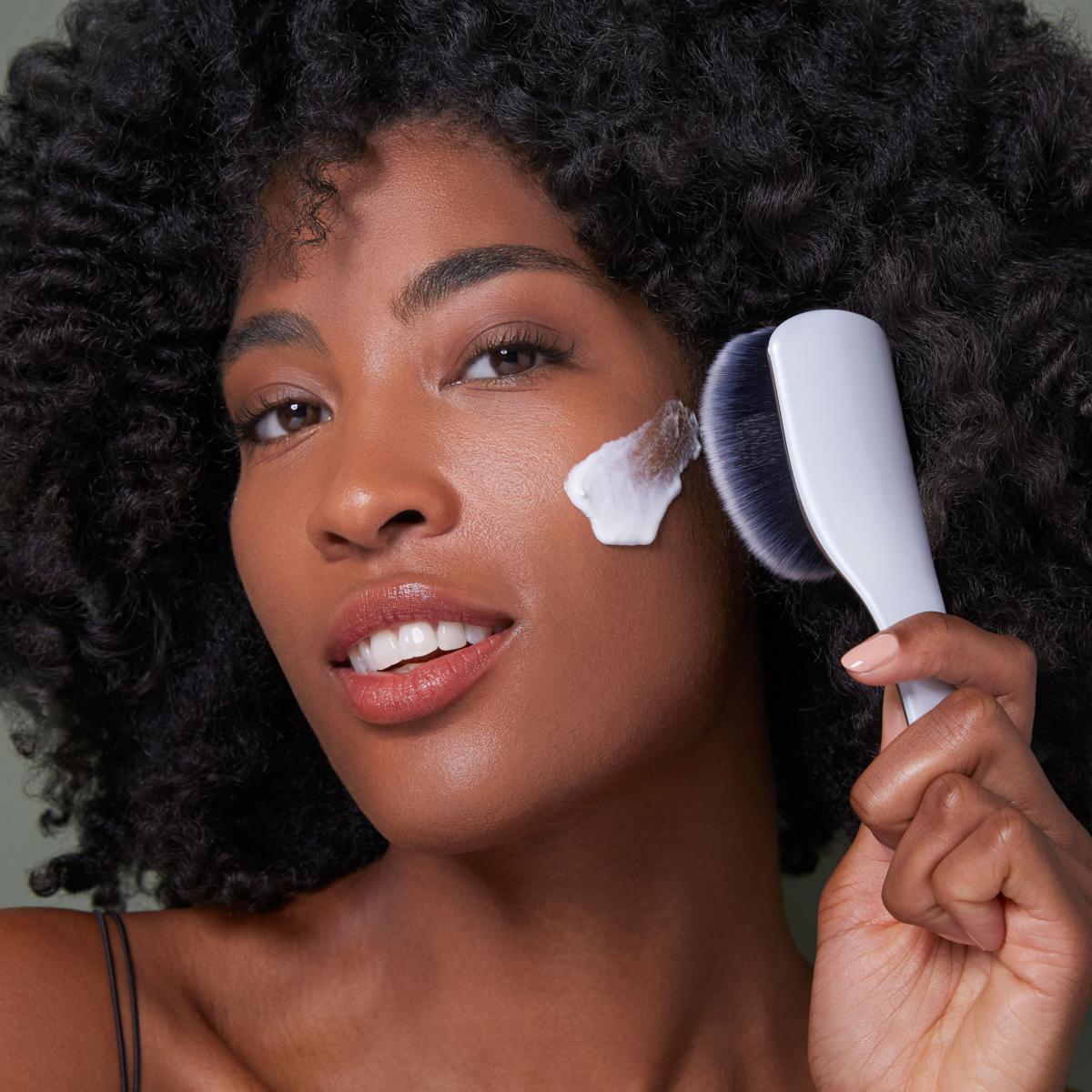 Artis Digit Oval 8 Brush - 23043938 | HSN