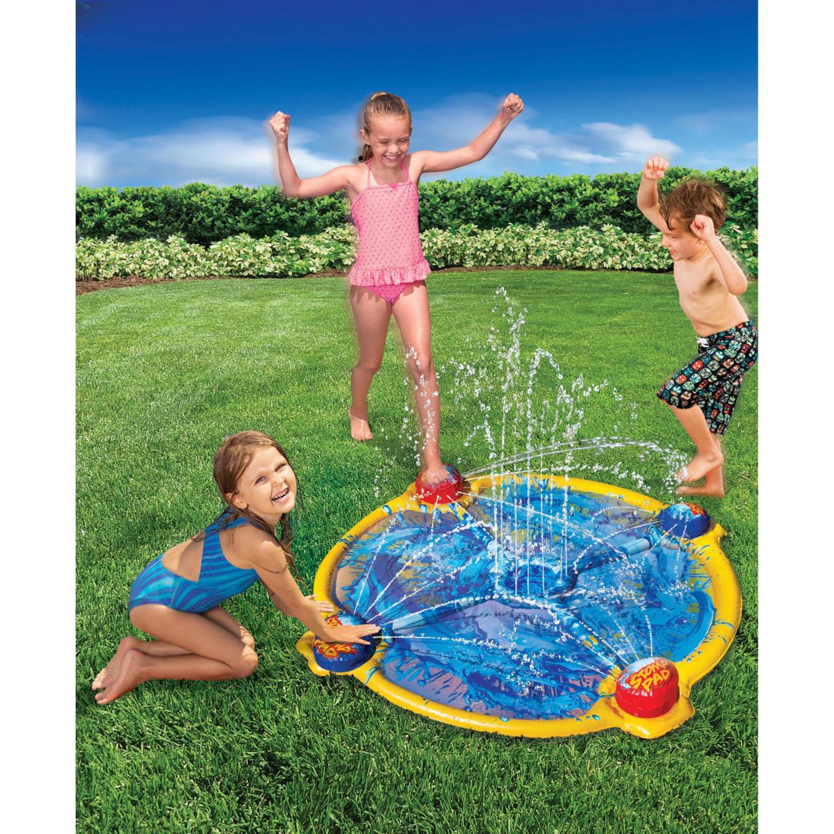 Banzai JR Sprinkle and Splash Play Mat Inflatable Water Fountain