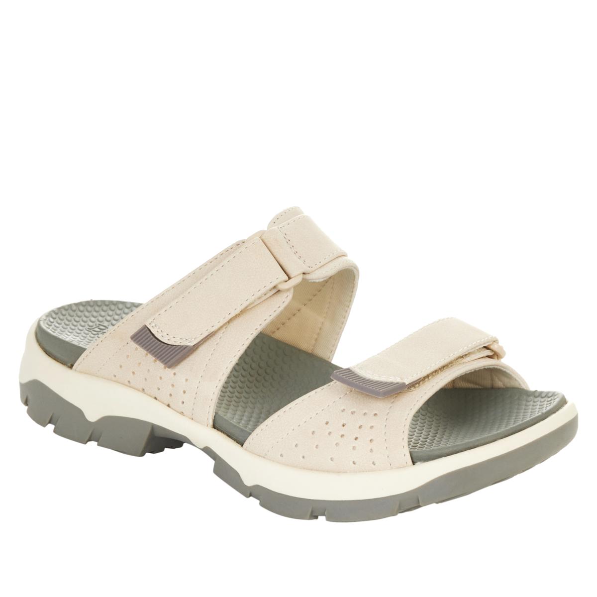 Baretraps hot sale sandals rebound