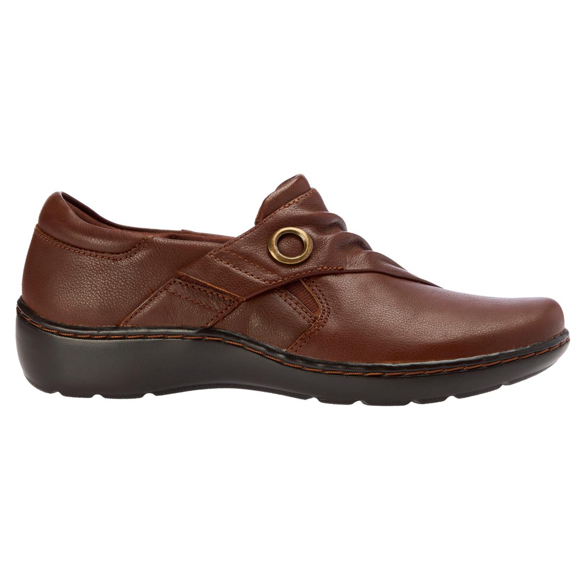 Clarks casual slip on shoes discount
