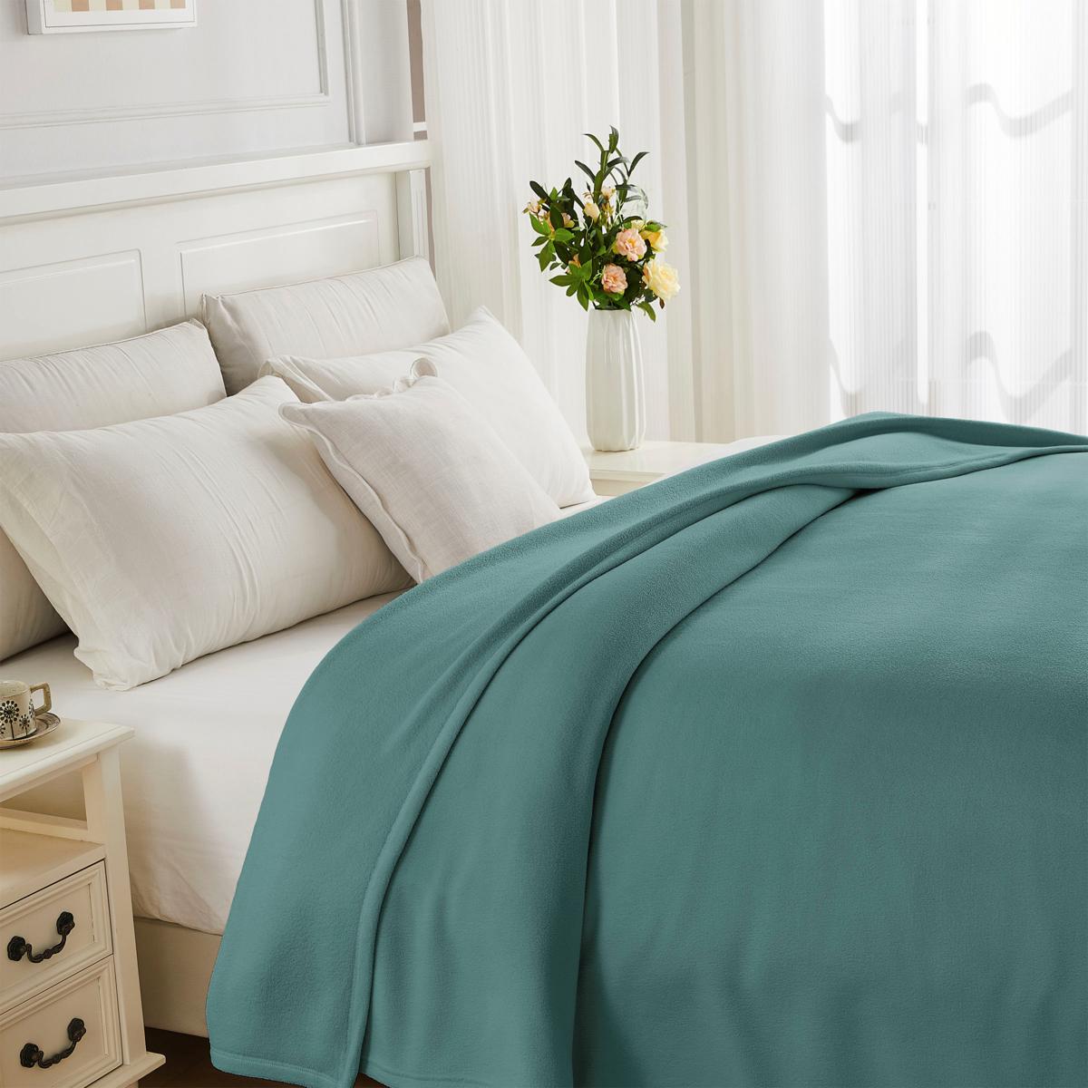 Concierge King fashion Size Green Comforter