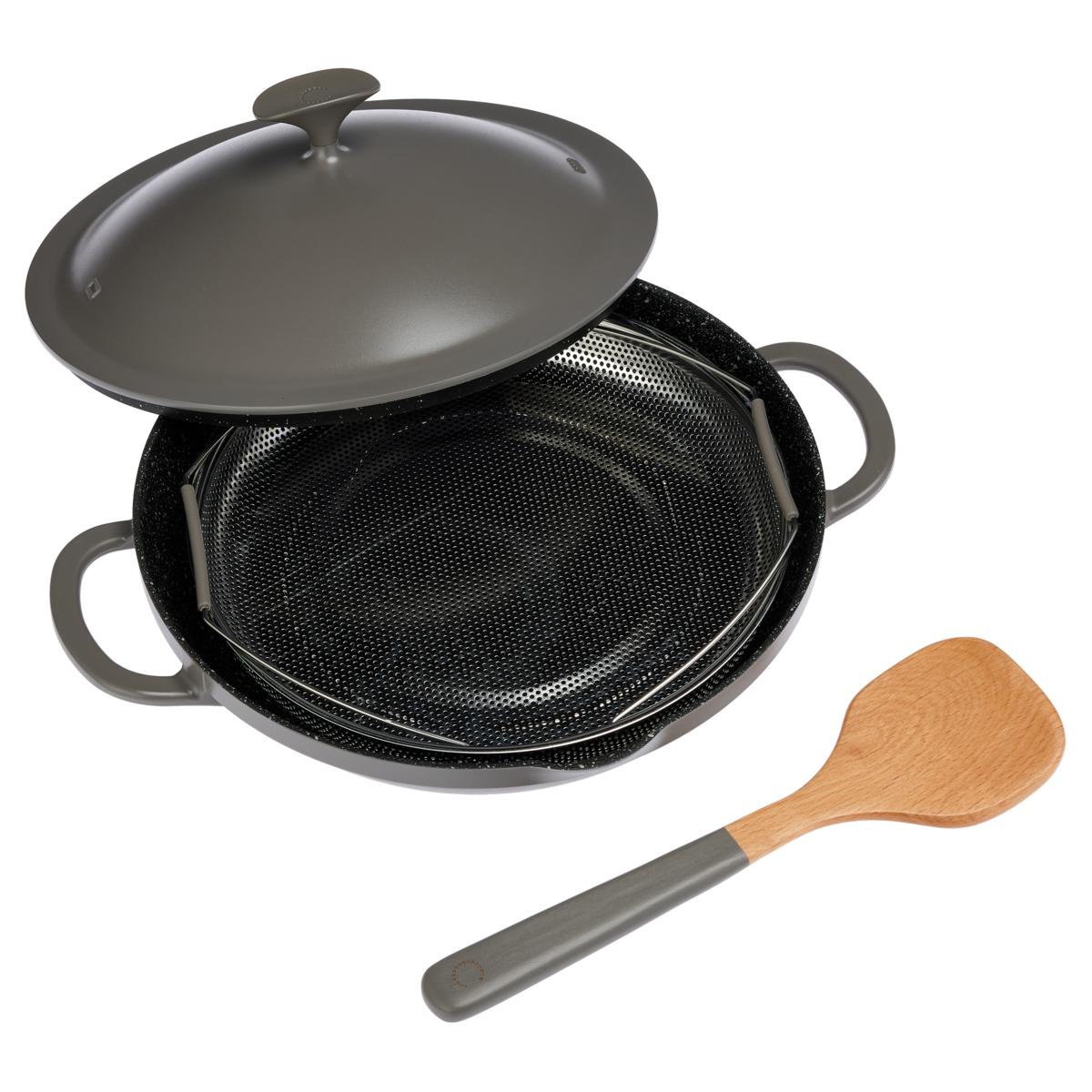 https://i01.hsncdn.com/is/image/HomeShoppingNetwork/rocs1200/curtis-stone-dura-pan-nonstick-all-day-chefs-pan-with-s-d-2023121909134199~851844_NLS.jpg