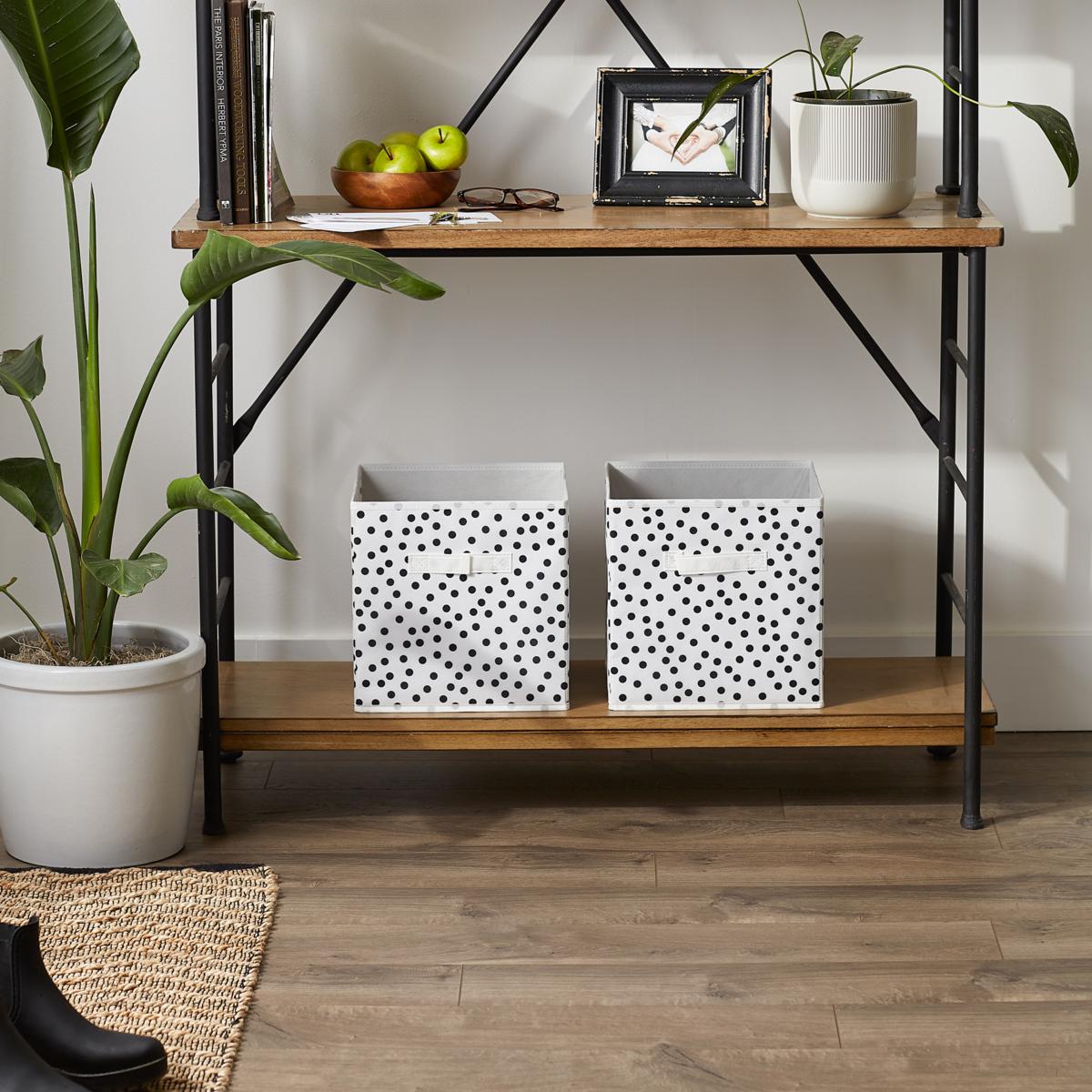 Design Imports Small Dots 11