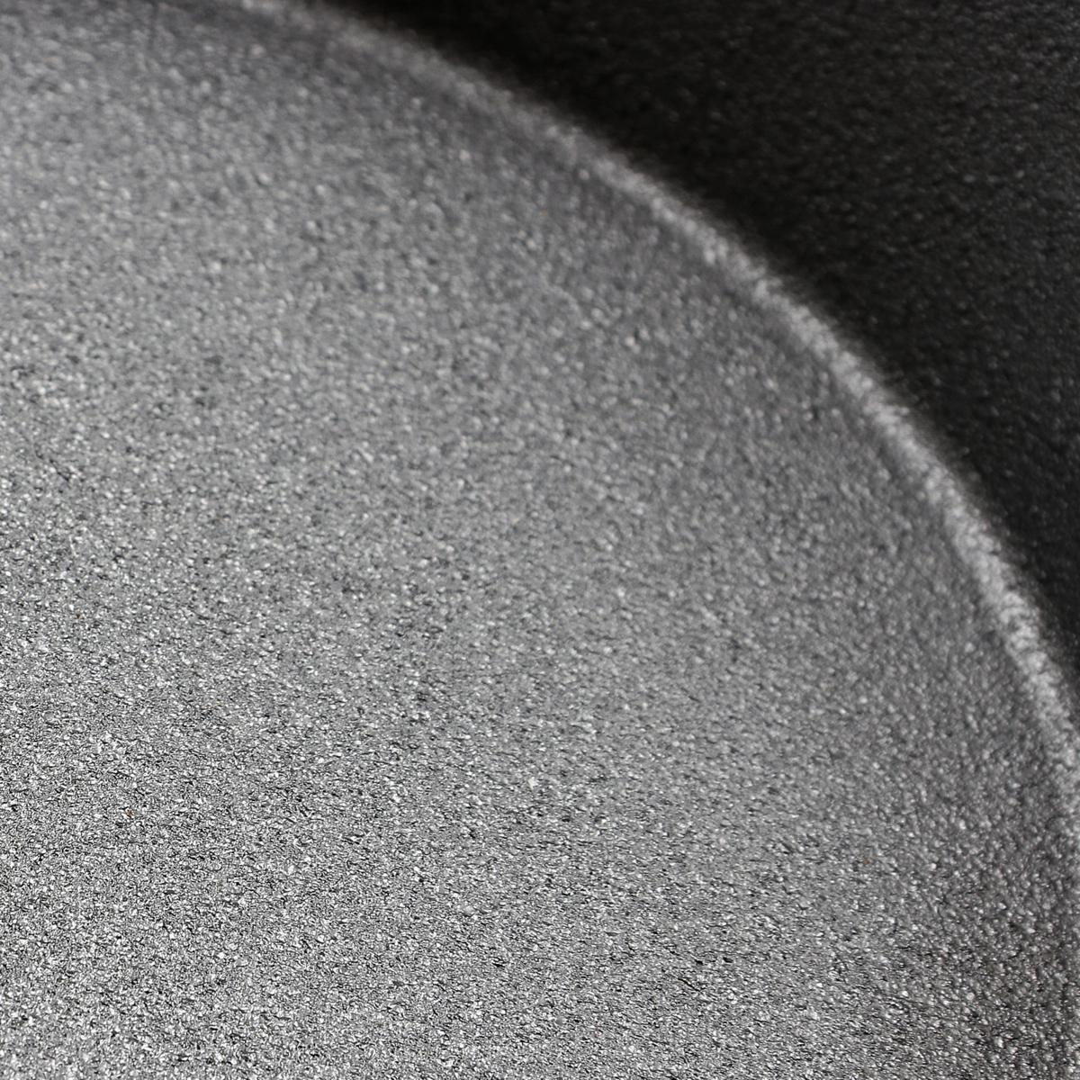 General Store Addlestone 8 inch Preseasoned Round Cast Iron Frying Pan