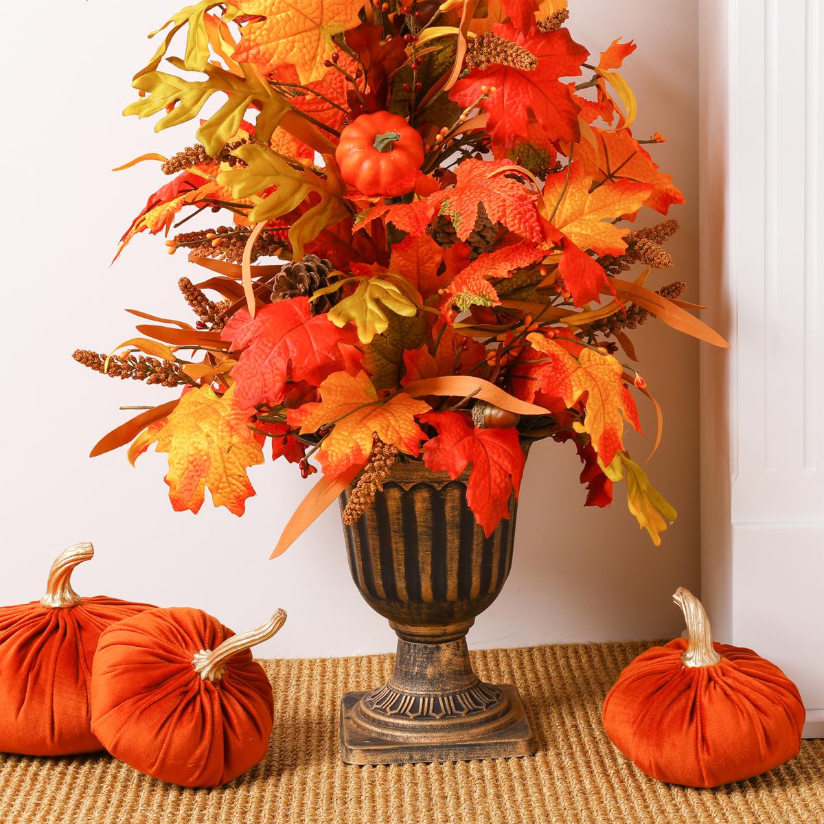 Glitzhome Fall Lighted Maple Leaves Urn Potted Porch Tree w