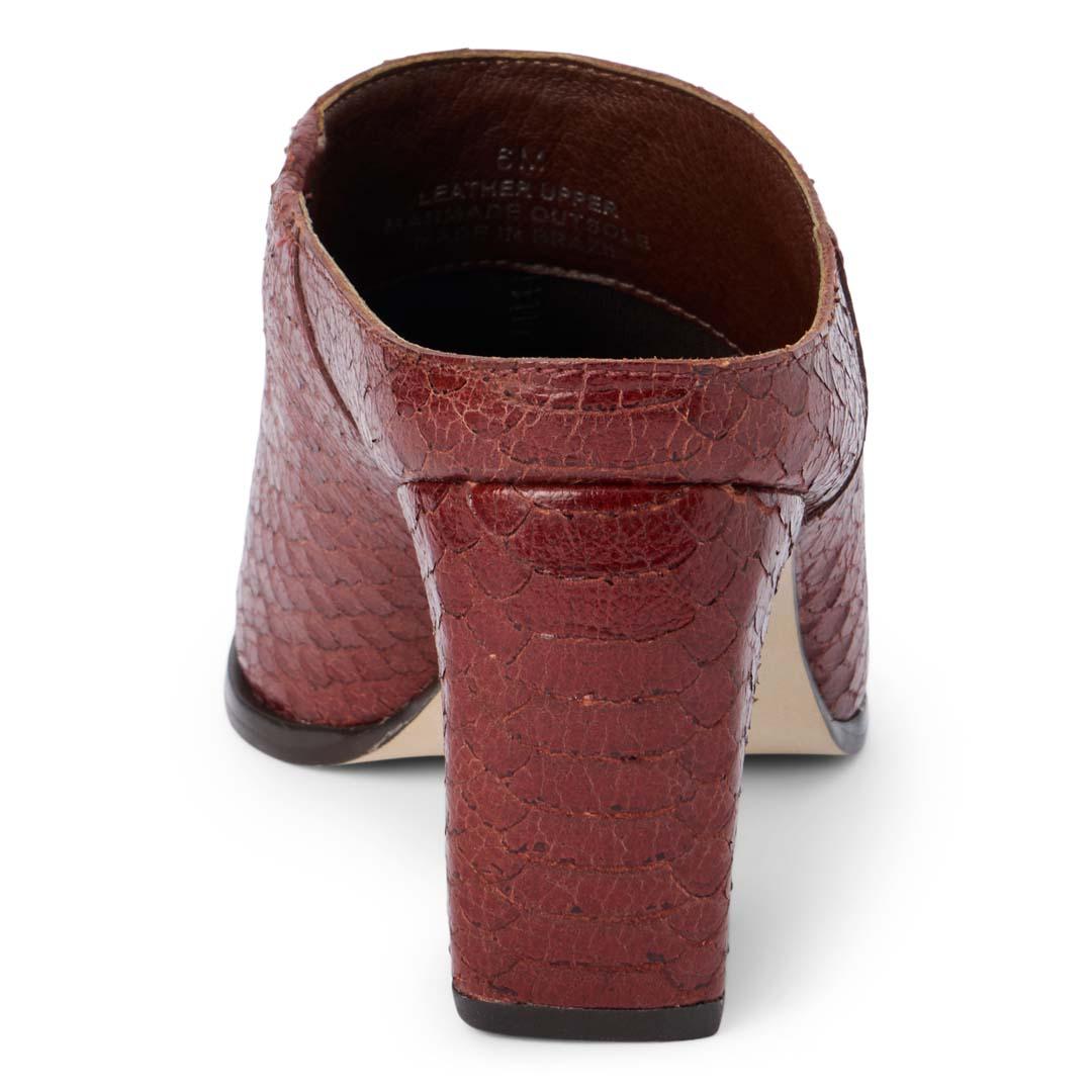 メルトザレディ　pointed toe fur mule Womens Mule Slippers Cow Leather Fur Lined Low Heel Pointed