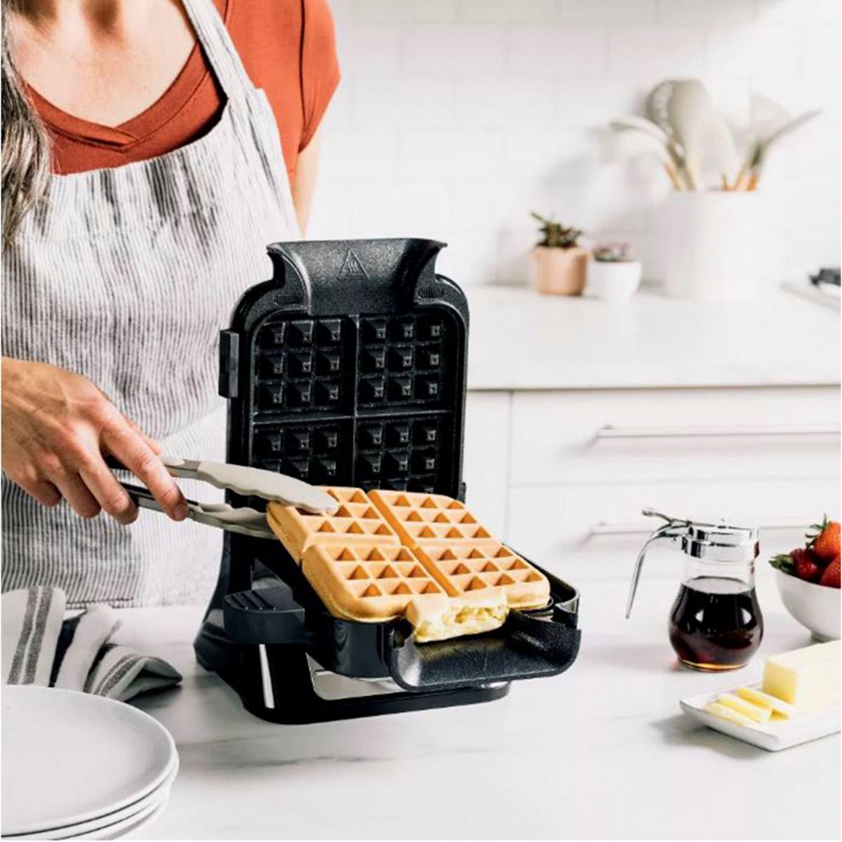 emeril professional waffle maker