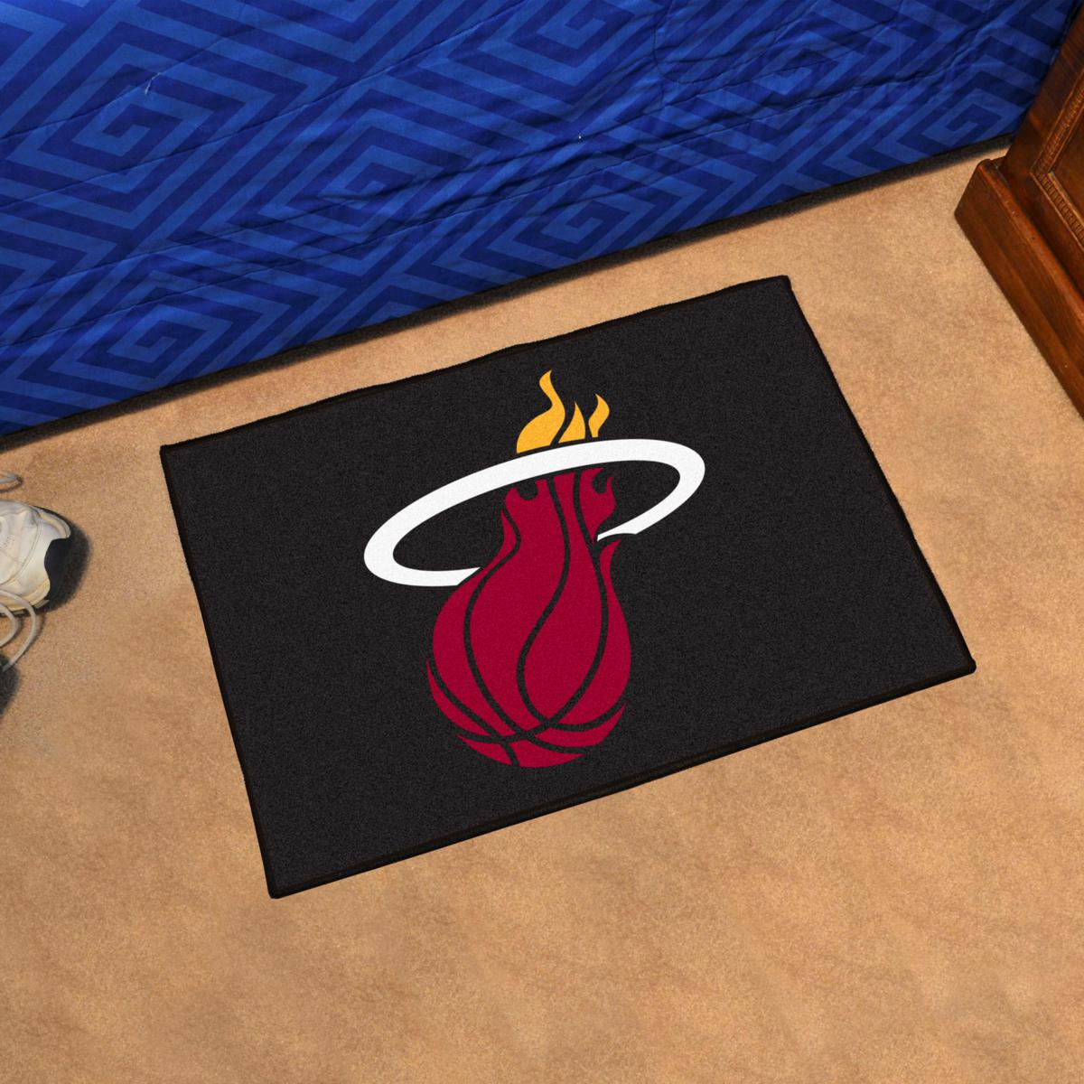 NBA Officially Licensed Miami Heat Embossed Genuine Leather Business Card  Holder