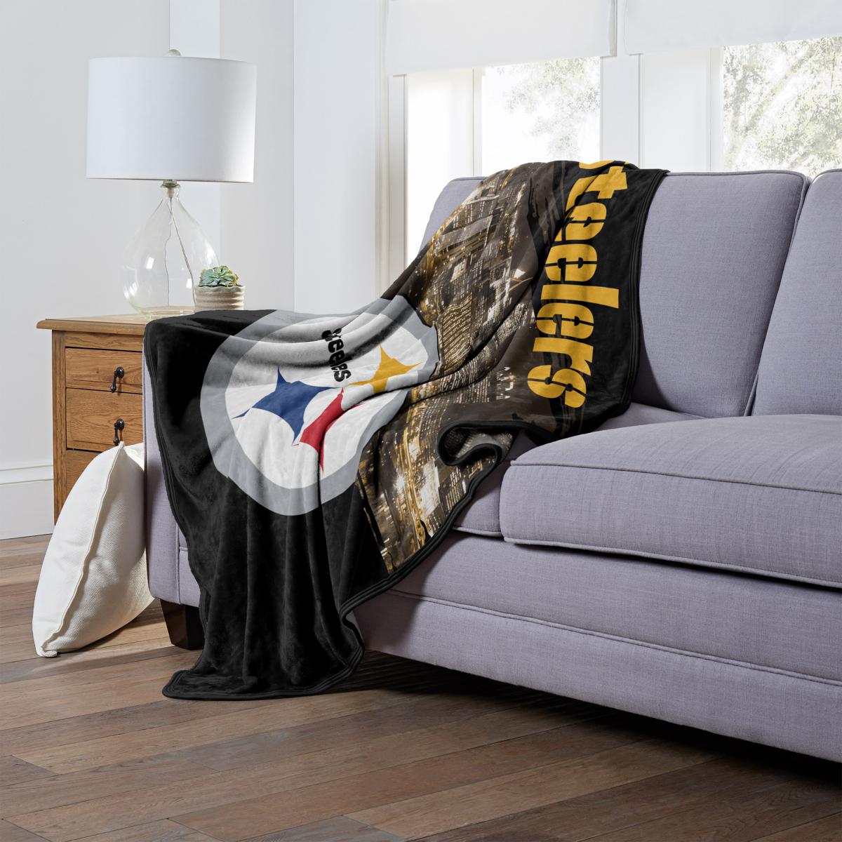 Pittsburgh Steelers NFL Oversized Throw Blanket