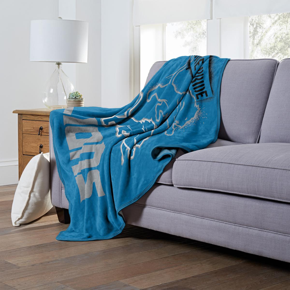 Detroit Lions 50 x 60 Sherpa Blanket