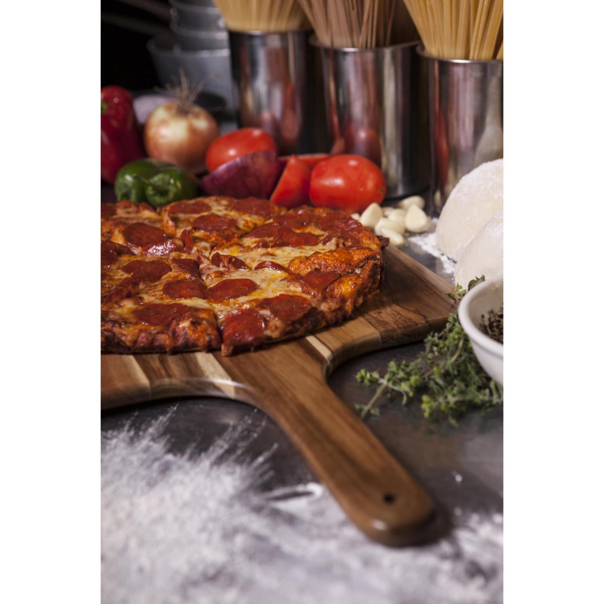 https://i01.hsncdn.com/is/image/HomeShoppingNetwork/rocs1200/picnic-time-acacia-pizza-peel-serving-paddle-acacia-woo-d-2023013112215129~20747202w_alt5.jpg