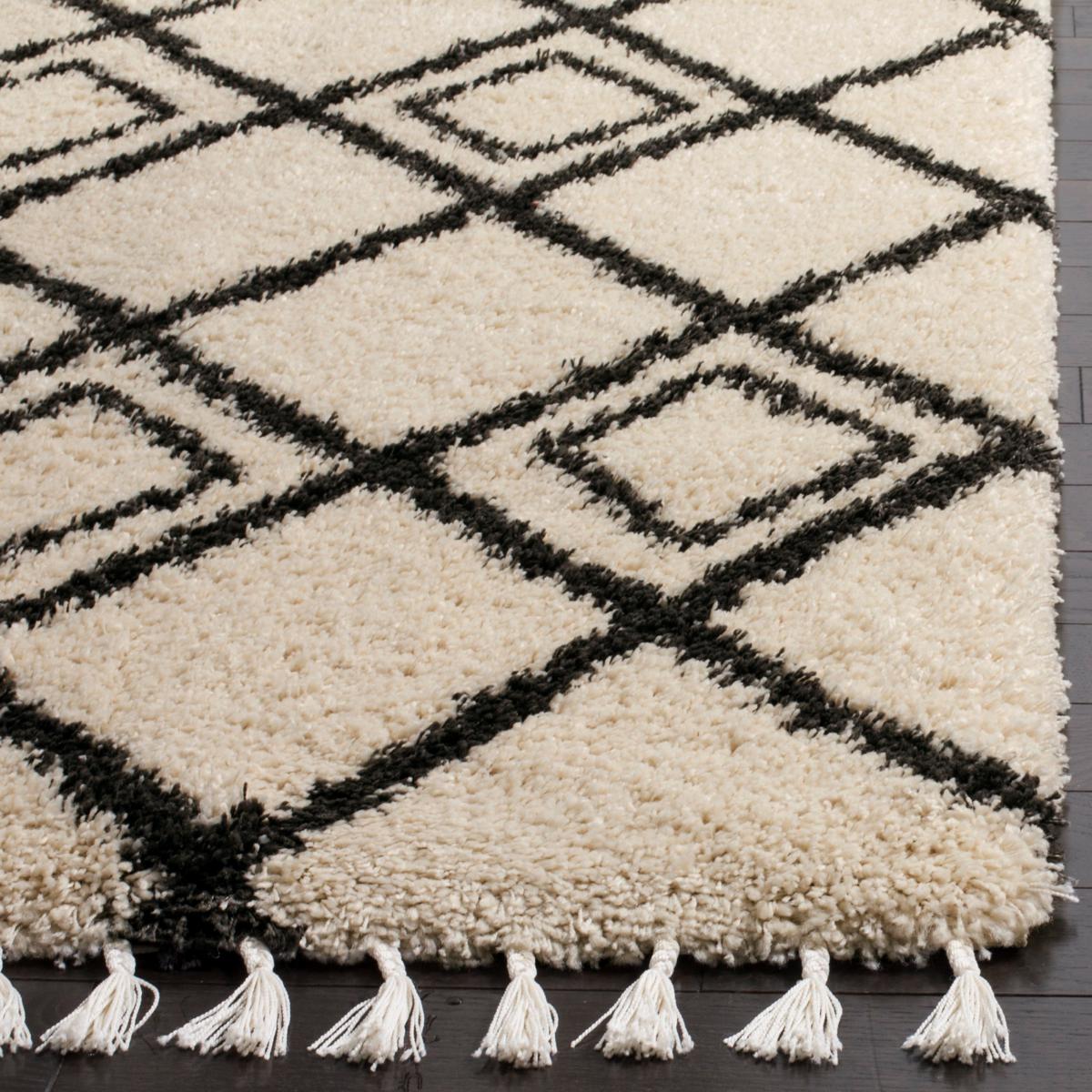 Fingerhut - Safavieh White California Shag 2x7 Rug