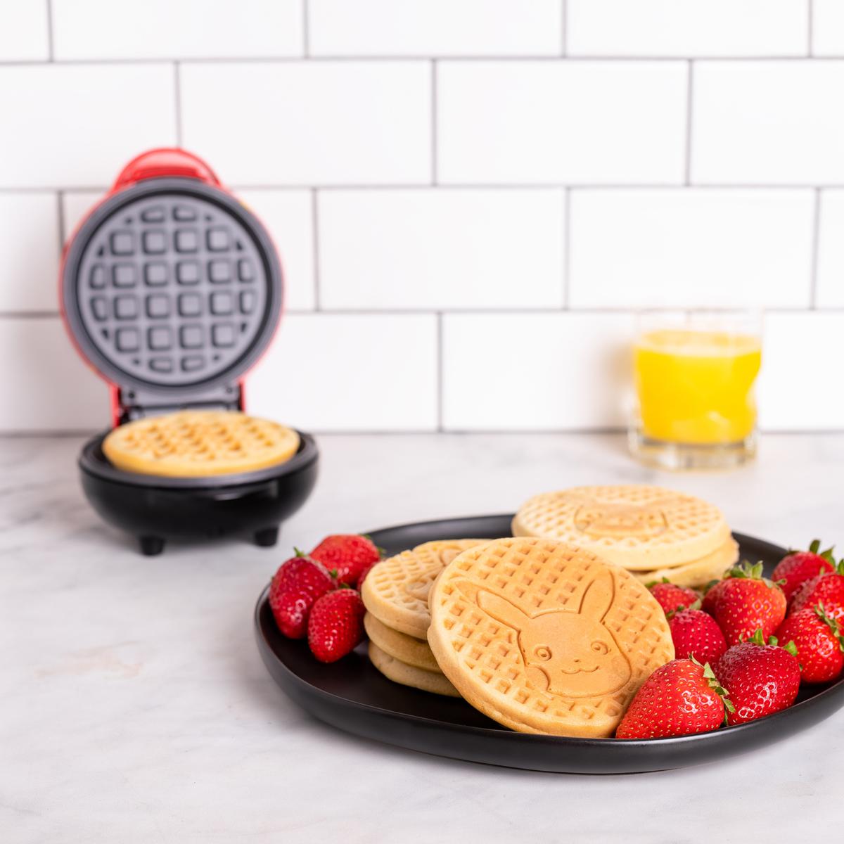 Uncanny Brands Pokemon Pikachu Mini Waffle Maker Kitchen Appliance -  20819488