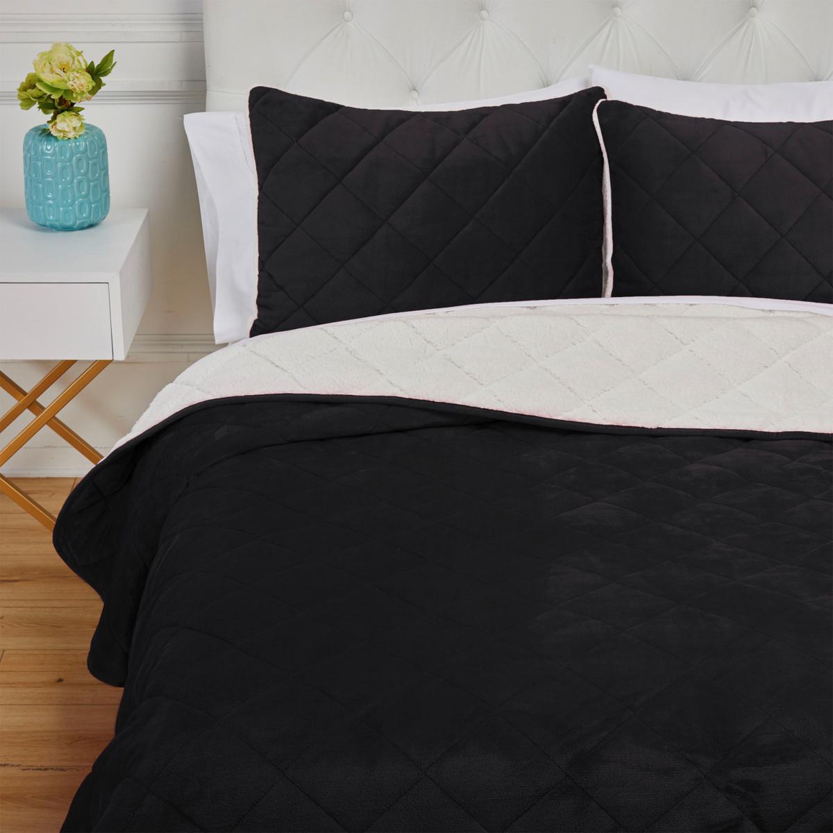 Plush discount quilted blanket