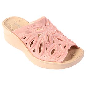 "As Is" BZees Susie Machine Washable Wedge Sandal