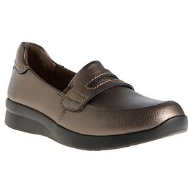 "As Is" Clarks Ellowyn Slip-On Shoe