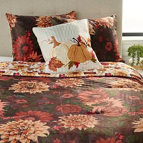 "As Is" Jeffrey Banks Comforter Set with Decorative Pillow 