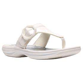 Clarks Cloudsteppers® Breeze Cove Toe Post Sandal