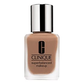 Clinique Superbalanced Makeup