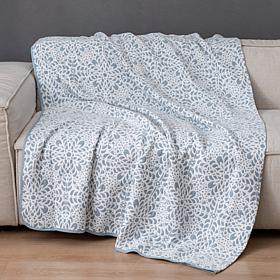 Concierge Collection Yarn Dye Jacquard Blanket