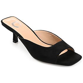 Journee Collection Womens Larna Wide Width Pump