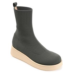 Journee Collection Womens Tru Comfort Foam Ebby Bootie