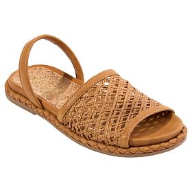Kenneth Cole Reaction Saavi Flat Sandal