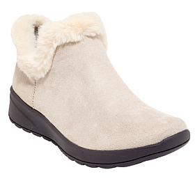 LifeStride with Bzees Technology Greatness Cozy Pull-On Booties