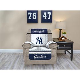 Officially Licensed MLB  Recliner Furniture Protector - Yankees