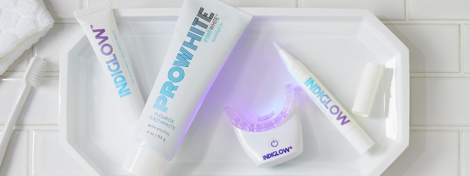 (HSN) intelliWHiTE® INDIGLOW™ Teeth Whitening Light System with Pro
